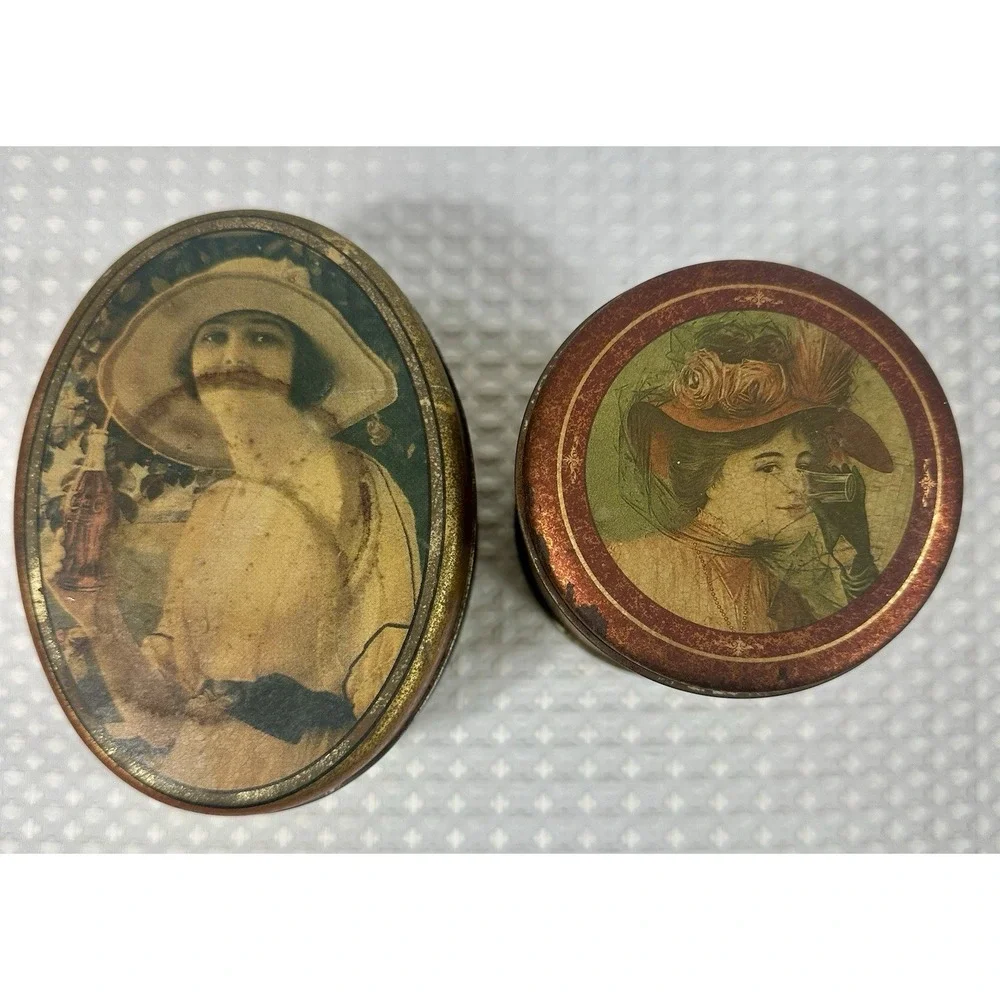 Vintage Coca-Cola Round & Oval Tin Set 4